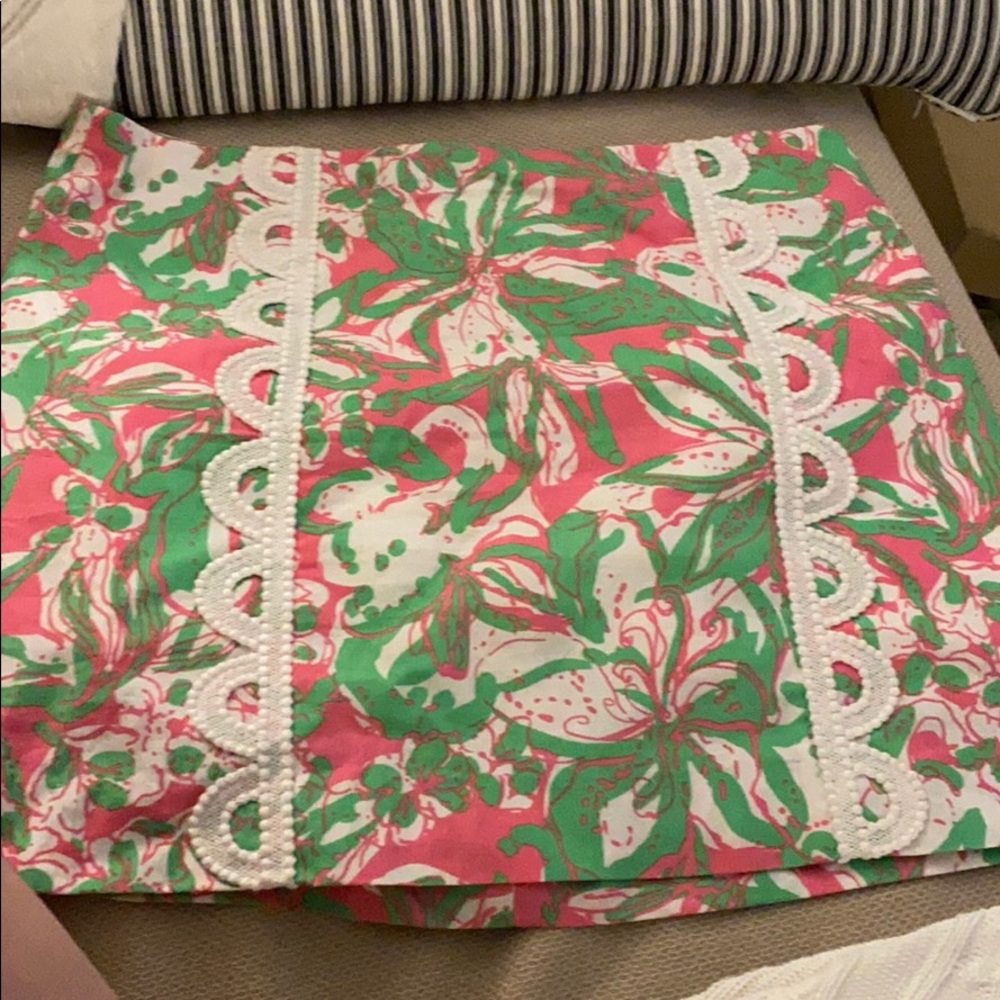 Lilly Pulitzer skirt